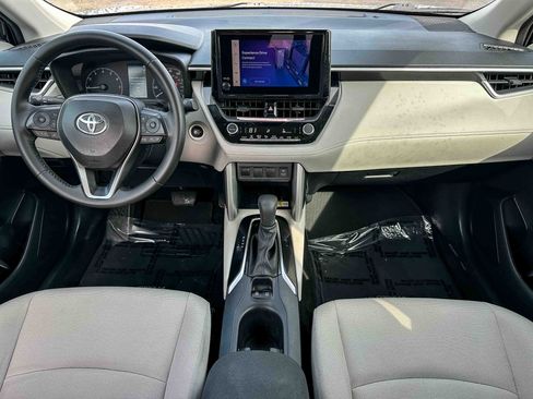 Used 2023 Toyota Corolla Cross LE FWD image 20