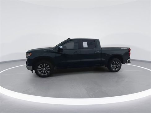 Used 2025 Chevrolet Silverado 1500 LT image 6