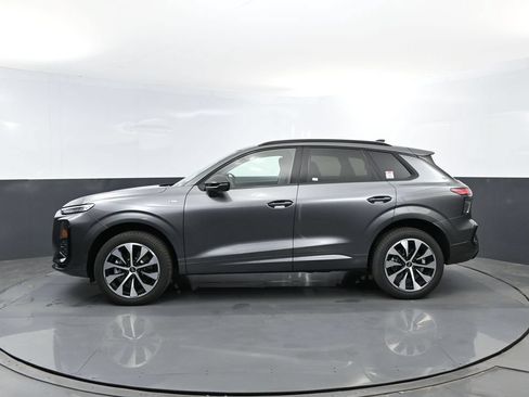 New 2026 Audi Q3 quattro 2.0T AWD/4WD image 26