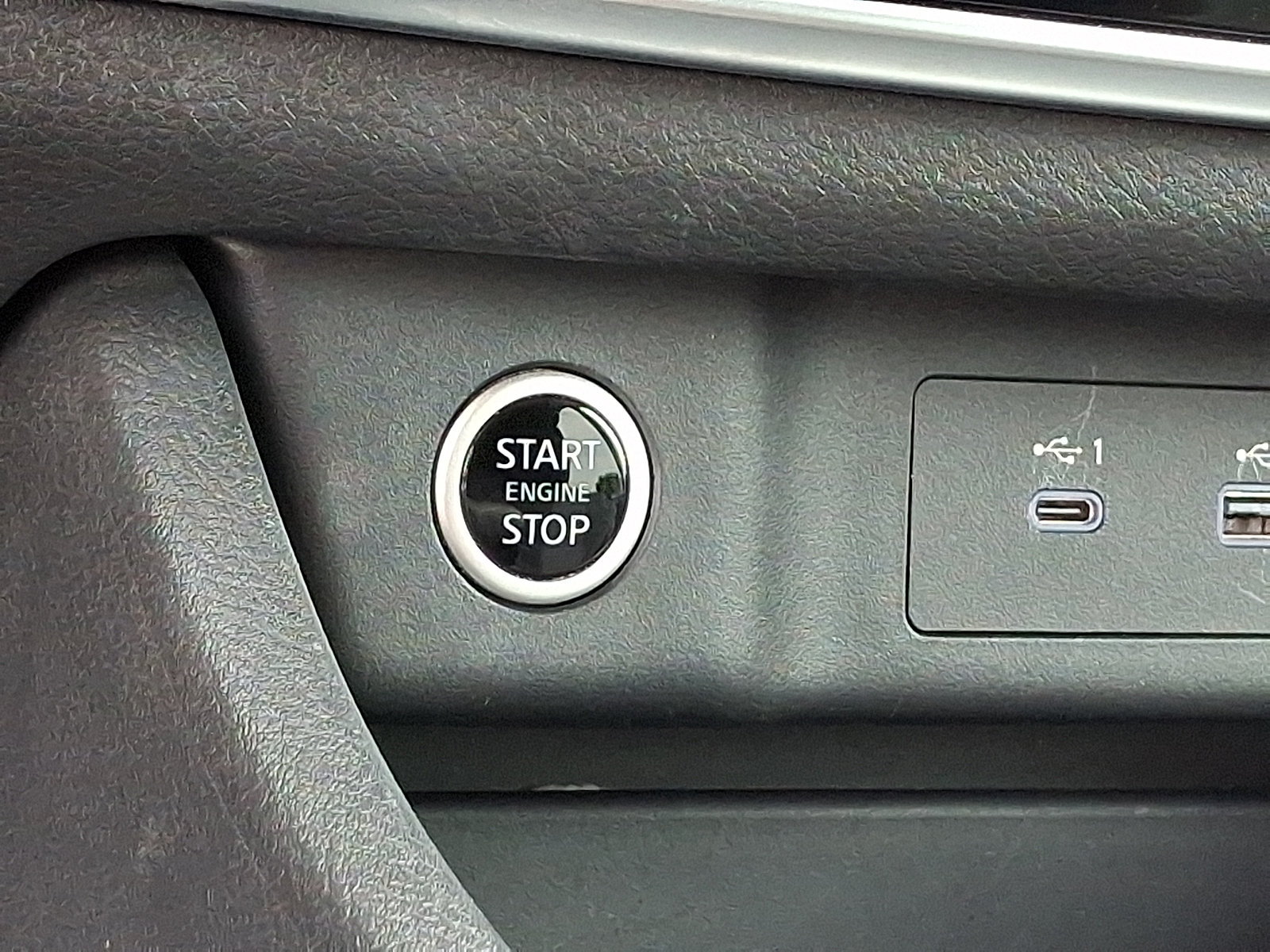 Certified 2023 Nissan Rogue S AWD/4WD image 23