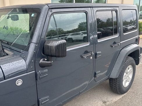 Used 2016 Jeep Wrangler Unlimited Sport w/ Quick Order Package 24S AWD/4WD image 3