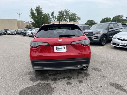Certified 2026 Honda HR-V Sport image 10