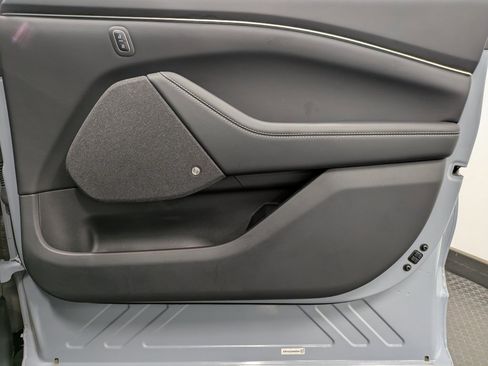 Used 2024 Ford Mustang Mach-E Premium image 28