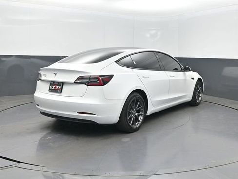 Used 2019 Tesla Model 3 Mid Range image 25