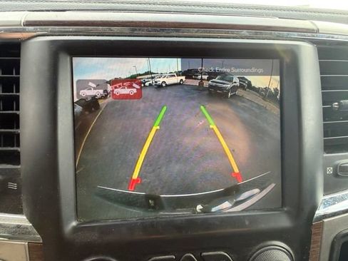 Used 2016 RAM 2500 Laramie w/ Convenience Group AWD/4WD image 10