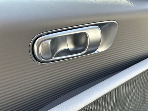 Used 2024 Hyundai Ioniq 6 SEL image 19