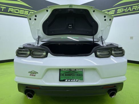 Used 2021 Chevrolet Camaro LT w/ RS Package image 9