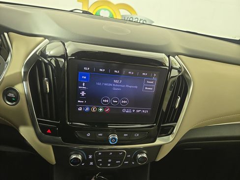 Certified 2023 Chevrolet Traverse LT image 20