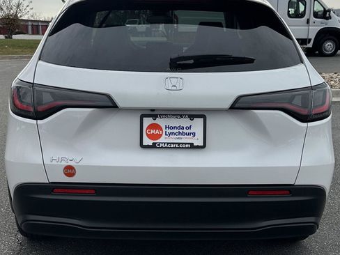 New 2026 Honda HR-V LX image 4