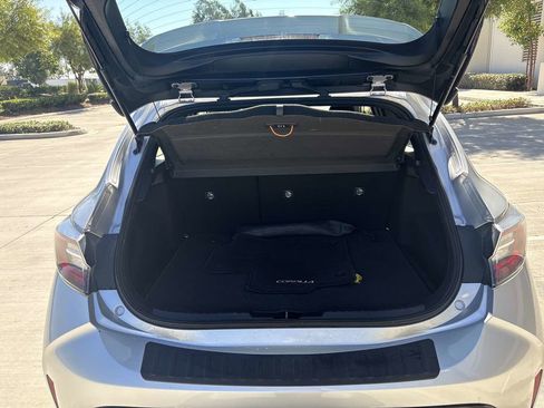 Used 2020 Toyota Corolla SE image 11