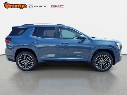 New 2026 GMC Terrain Denali AWD/4WD image 2