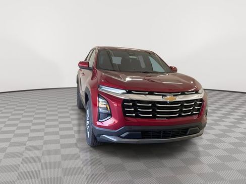 New 2026 Chevrolet Equinox LT FWD image 3