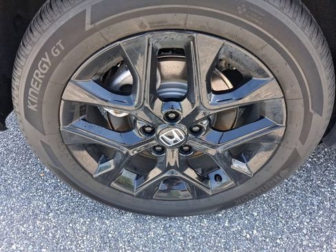Used 2024 Honda HR-V Sport image 12
