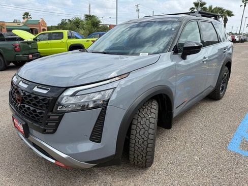 New 2026 Nissan Pathfinder Rock Creek AWD/4WD image 3