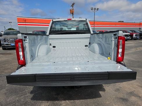 New 2026 Ford F250 XL image 18