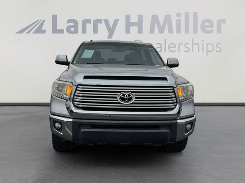 Used 2015 Toyota Tundra Limited w/ Limited Premium Package AWD/4WD image 8