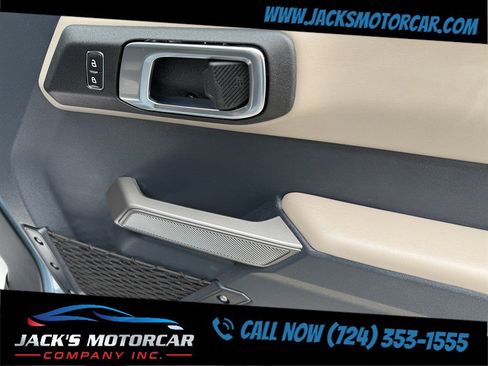 Used 2023 Ford Bronco Wildtrak image 25