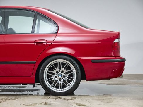 Used 2001 BMW M5 RWD image 26