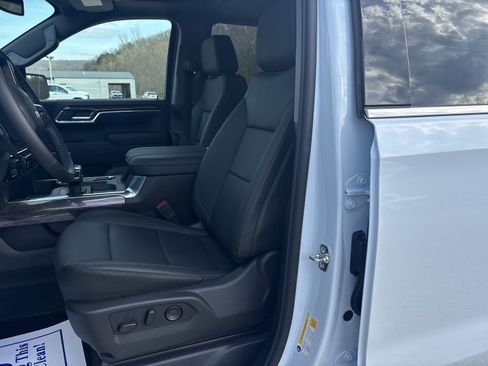 New 2026 Chevrolet Silverado 1500 LTZ w/ LTZ Premium Package AWD/4WD image 11