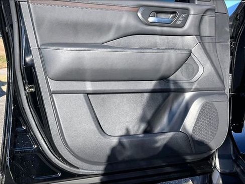 New 2026 Nissan Armada SL image 11