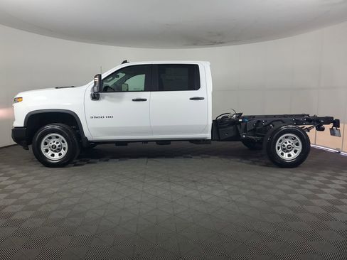 New 2026 Chevrolet Silverado 3500 W/T w/ WT Convenience Package image 7