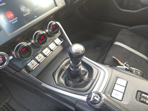 Used 2024 Toyota GR86 Premium RWD image 16