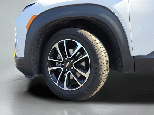 Used 2025 Chevrolet TrailBlazer LT FWD image 42