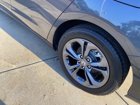 Used 2023 Honda Accord EX image 30