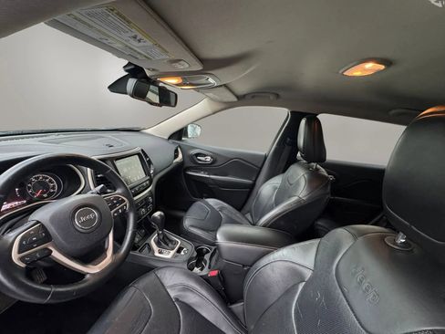 Used 2014 Jeep Cherokee Limited w/ Technology Group FWD image 6
