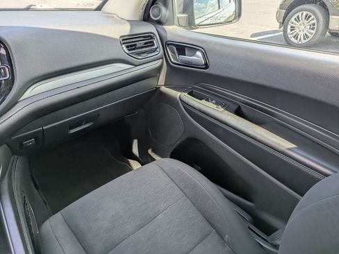Used 2021 Dodge Durango SXT w/ 3rd Row Seating Group RWD image 19