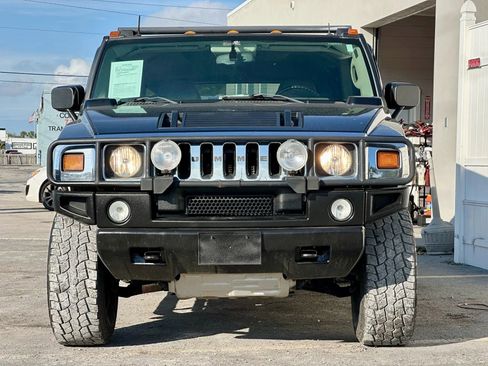 Used 2003 HUMMER H2 w/ Preferred Equipment Group image 2