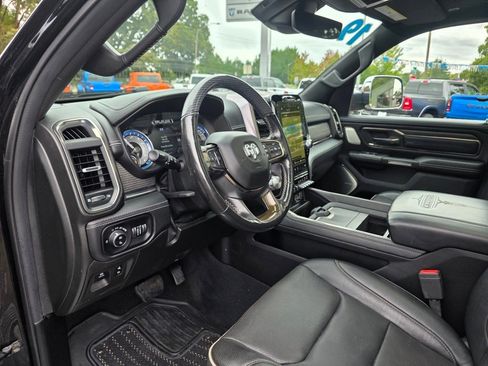 Used 2019 RAM 1500 Limited image 10