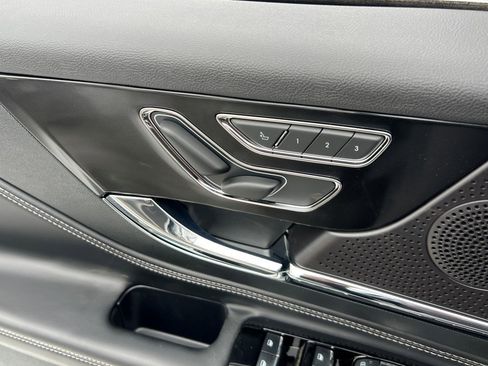 New 2026 Lincoln Corsair Reserve image 25