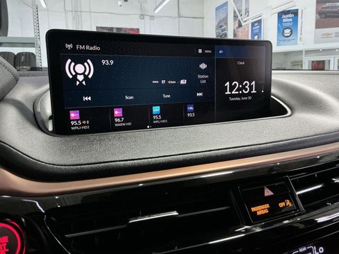 Used 2023 Acura MDX FWD w/ Technology Package image 19