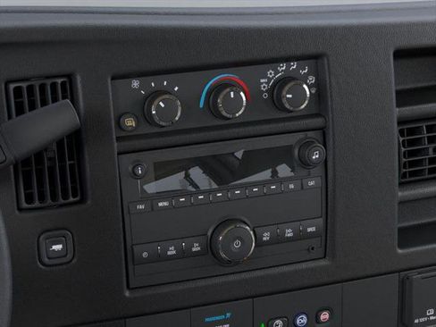 New 2025 Chevrolet Express 2500 w/ Chrome Appearance Package image 20