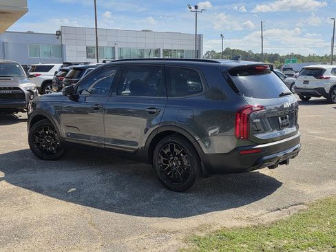 Used 2022 Kia Telluride EX w/ EX Premium Package AWD/4WD image 5