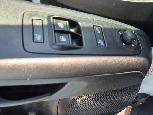 Used 2026 RAM ProMaster 2500 w/ Convenience Group FWD image 12