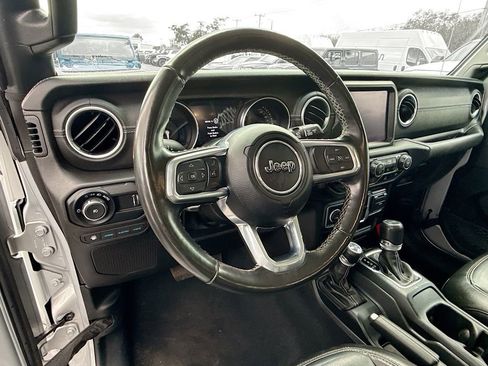 Used 2023 Jeep Wrangler Unlimited Sahara w/ Cold Weather Group image 12