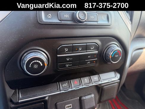 Used 2020 Chevrolet Silverado 1500 Custom w/ Custom Value Package RWD image 22