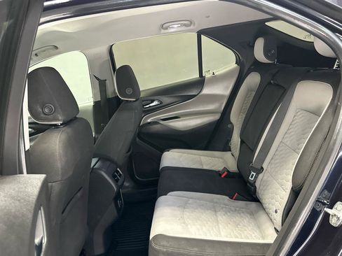 Used 2020 Chevrolet Equinox LS FWD image 13