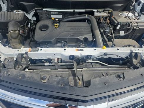 Used 2024 Chevrolet Equinox LT FWD image 21