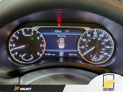 Used 2025 Nissan Sentra SV FWD image 15