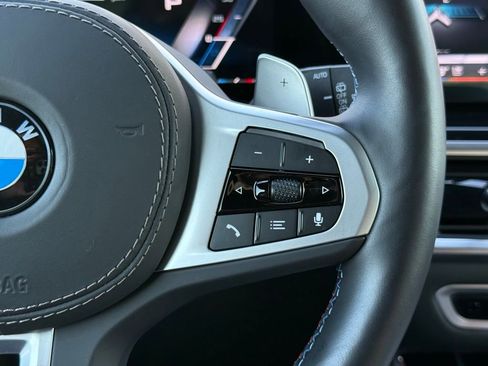 Used 2025 BMW X5 M60i image 35