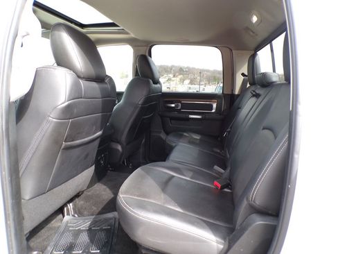 Used 2017 RAM 1500 Laramie w/ Convenience Group image 19