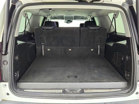 Used 2020 Chevrolet Suburban LT AWD/4WD image 23