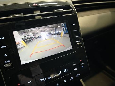 Used 2023 Hyundai Tucson SEL w/ Convenience Package image 16