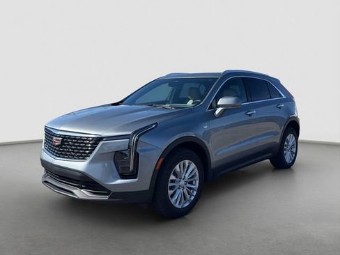 Used 2024 Cadillac XT4 Luxury w/ Cold Weather Package image 1