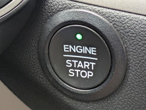 Used 2022 Ford Escape SEL FWD image 29