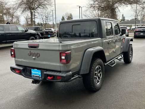 Used 2021 Jeep Gladiator Rubicon image 5