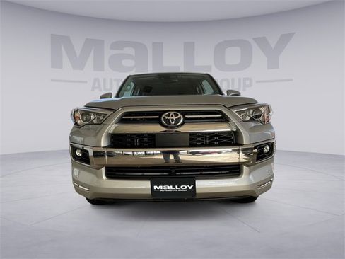 Used 2022 Toyota 4Runner Limited image 8